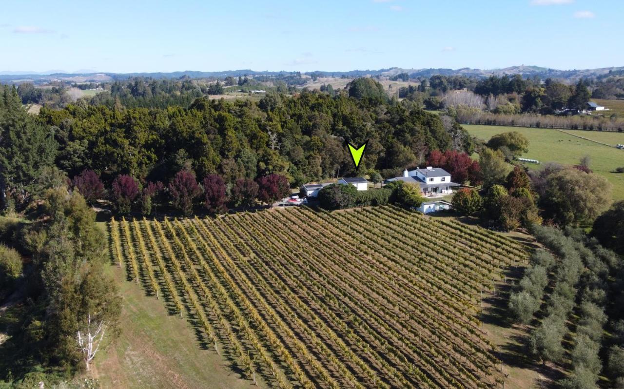 Pirita Vineyard Cottage. Upper Moutere Exterior photo
